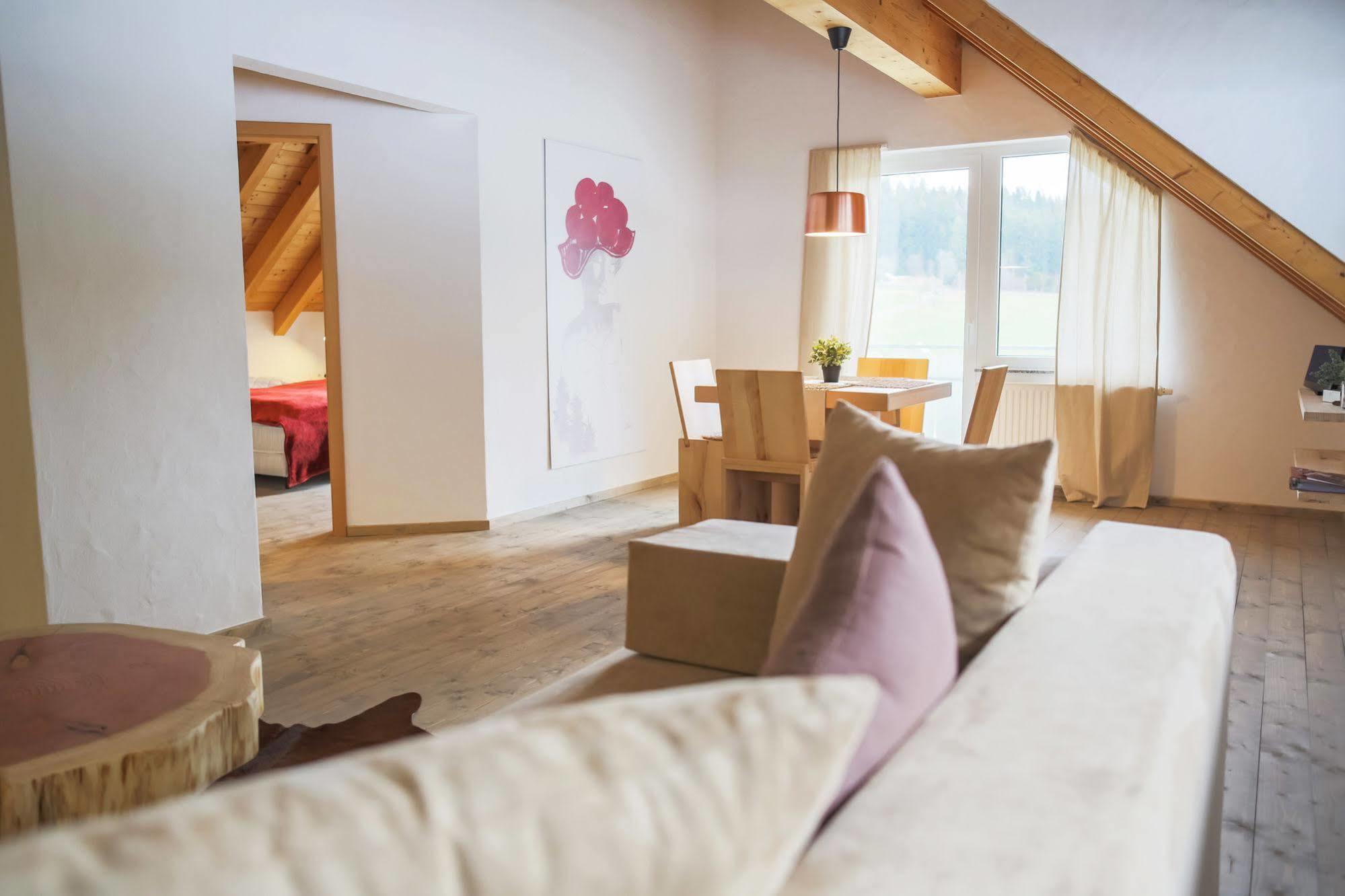 Apartamento Kuckucksnest Schwaerzenbach Titisee-Neustadt Exterior foto